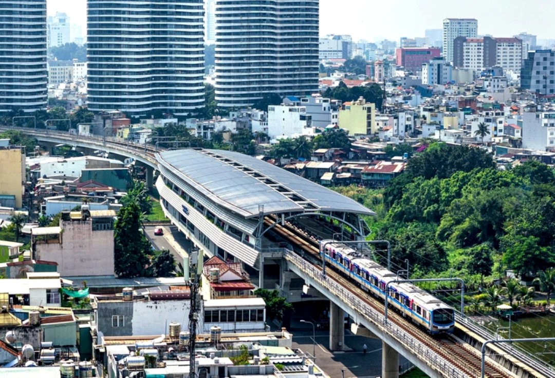 Tuyến metro số 1 Bến Thành Suối Tiên đang vận hành thử nghiệm tại TP.HCM