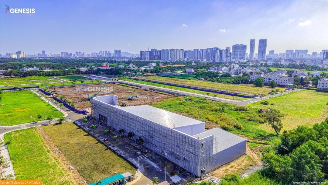 Trung tâm trải nghiệm khách hàng WOW CENTER đang hoàn thiện mặt ngoài