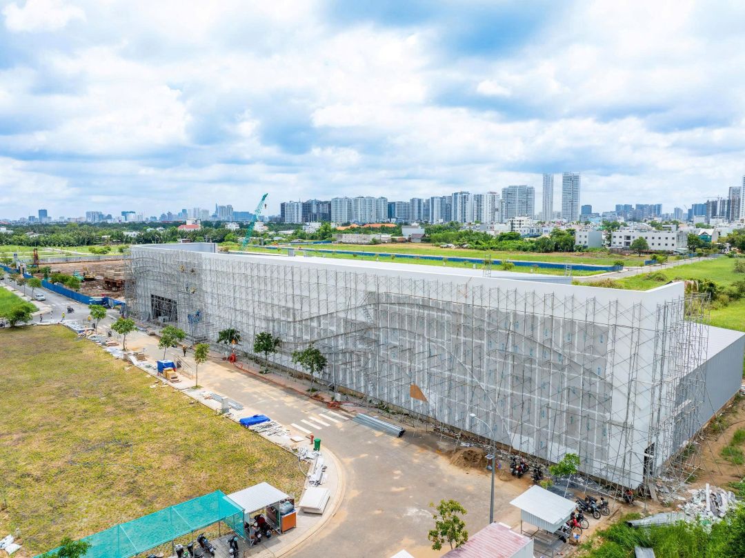 Tiến độ hoàn thiện mặt ngoài Sales Gallery TT Genesis ngày 05/08/2026